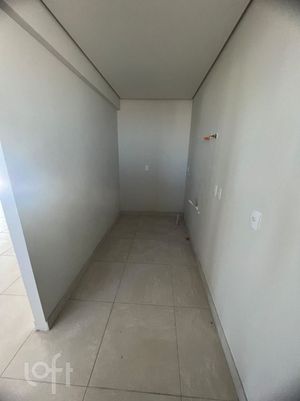 Image 32 - 879920