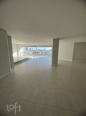 Image 25 - 879920