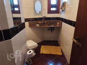 Image 8 - 879926