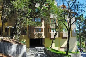Image 20 - 879961