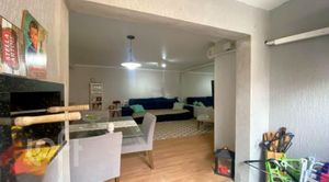 Image 7 - 879962