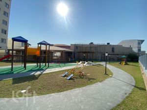 Image 17 - 879969