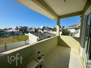 Image 21 - 879974