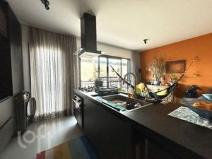 Image 2 - 879977