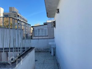 Image 14 - 879994