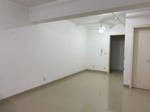 Image 11 - 880036
