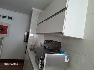 Image 9 - 880045