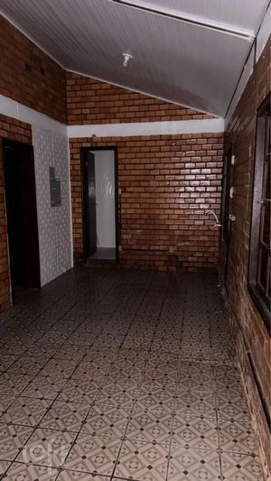 Image 3 - 880053