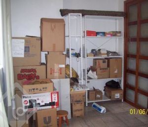 Image 9 - 880094