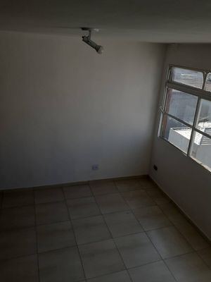 Image 4 - 880114