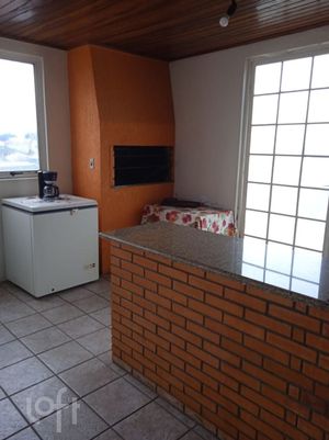 Image 13 - 880136