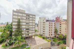 Image 14 - 880138