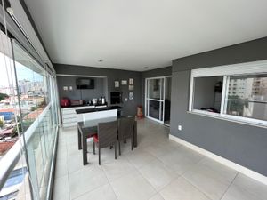 Image 4 - 880145