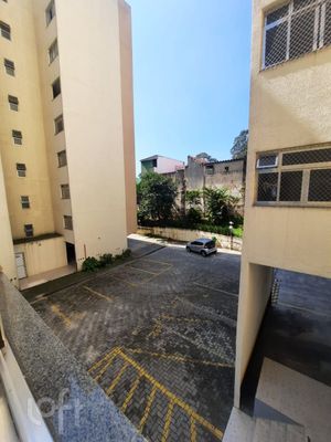 Image 13 - 880151