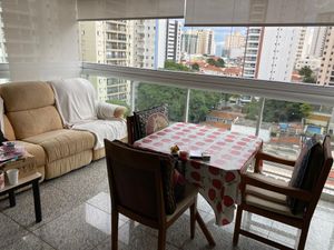 Image 0 - 880152