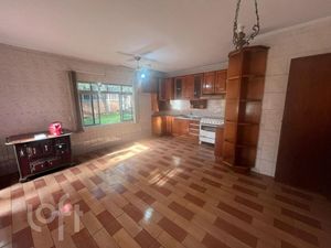 Image 10 - 880163