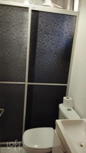 Image 3 - 880179