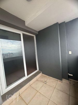 Image 19 - 880197
