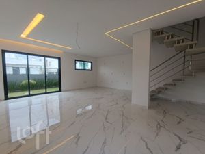 Image 1 - 880203