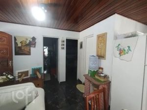 Image 1 - 880222