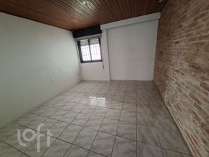 Image 7 - 880224