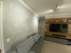Image 3 - 880226