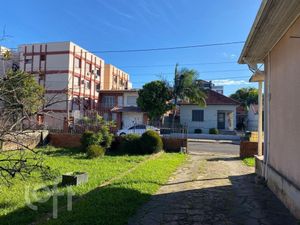 Image 7 - 880232