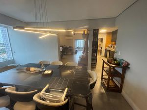Image 1 - 880236