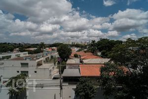 Image 9 - 880274