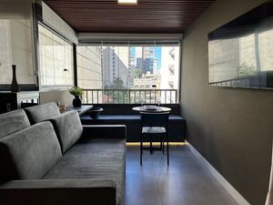 Image 1 - 880275