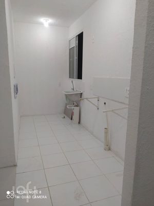 Image 7 - 880336