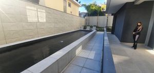 Image 1 - 880351