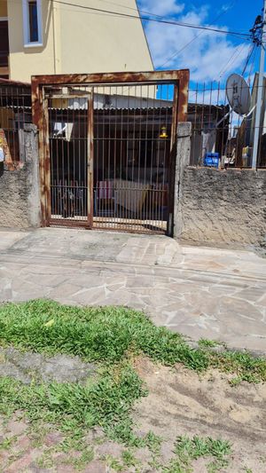 Image 1 - 880352