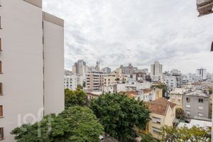 Image 3 - 880356