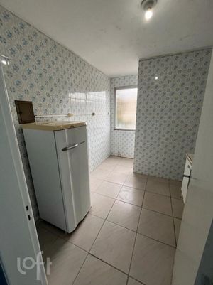 Image 1 - 880369