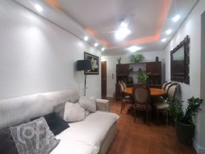Image 15 - 880417