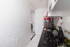 Image 2 - 880426