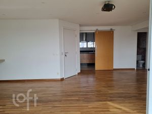 Image 3 - 880430