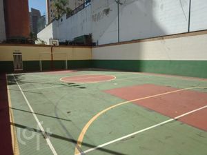 Image 20 - 880432