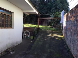 Image 1 - 880434