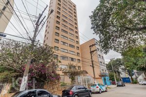 Image 30 - 880435