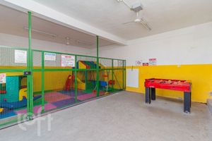 Image 39 - 880436