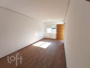 Image 7 - 880457
