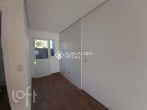 Image 3 - 880457