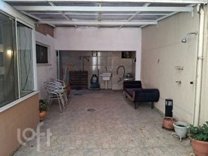 Image 17 - 880464