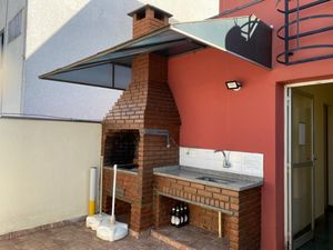 Image 9 - 880475