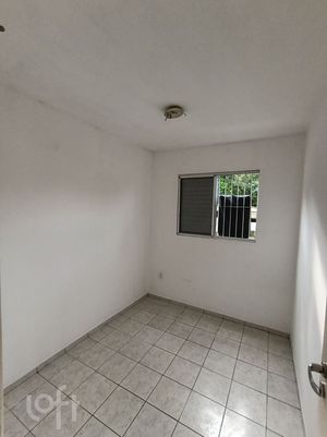 Image 21 - 880488