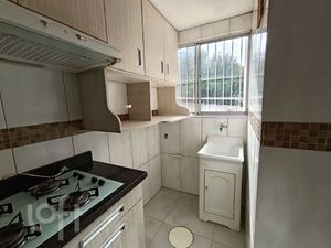Image 15 - 880488