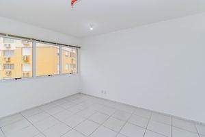 Image 3 - 880499