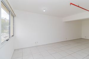 Image 4 - 880499